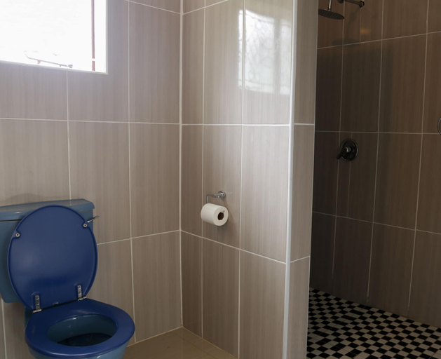 Bathroom 4, HAITHOMS TLOKWENG, Gaborone