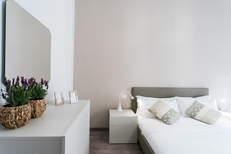 Bedroom 3, Co-c933-ggar24a2 - Central Modern Apartment, Como