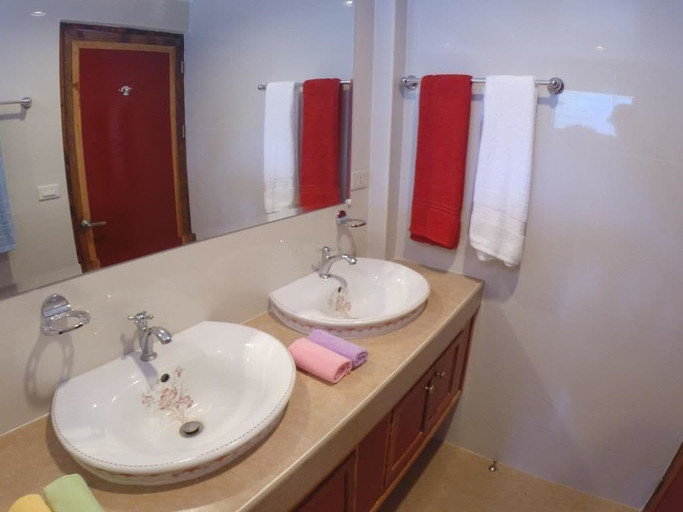 Bathroom, Sunset Bay Villas Siargao, General Luna