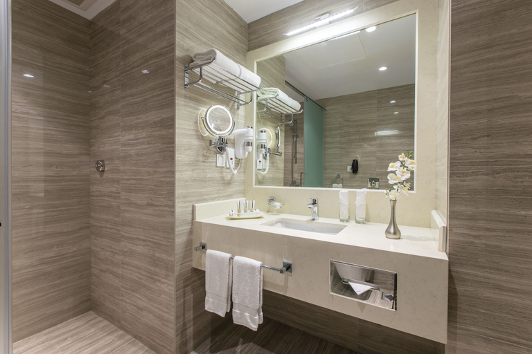Bathroom 5, Beata Garden Serviced Apartment, Al Khobar