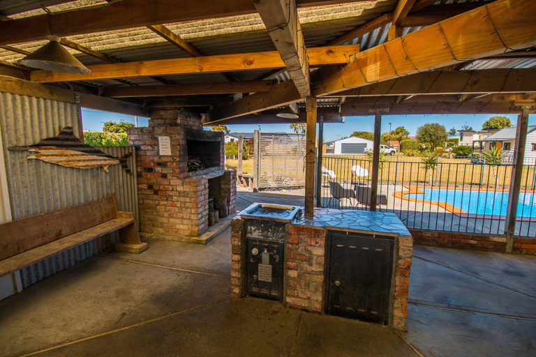 Others 5, Whanganui Seaside Holiday Park, Wanganui