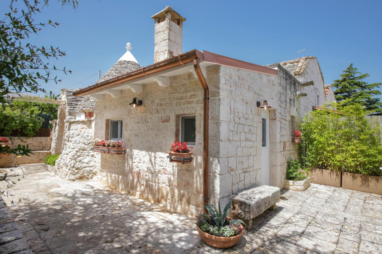 Exterior & Views 2, TD Dimora di Genna Trulletto With Lush Garden Pool, Bari