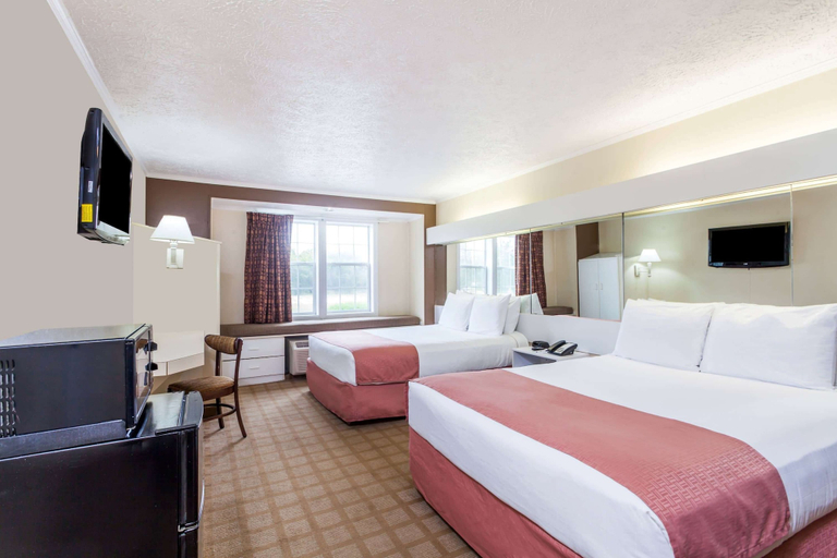Bedroom 3, Microtel Inn by Wyndham Wilson, Wilson