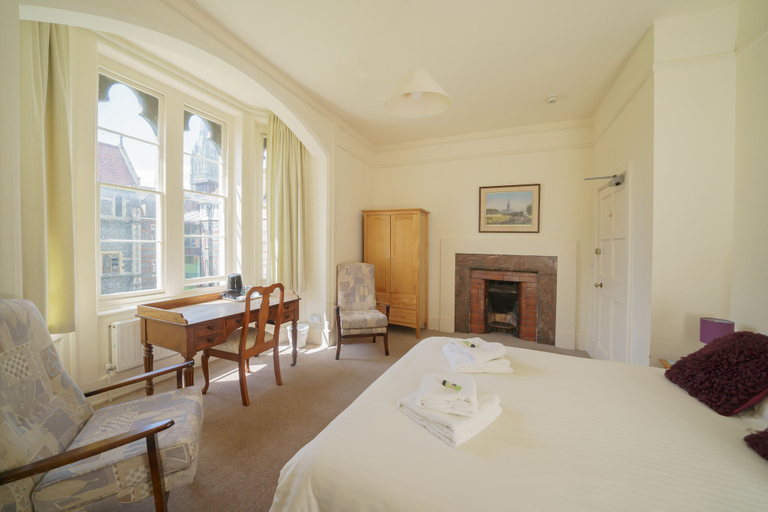 Bedroom 2, Sarum College, Wiltshire