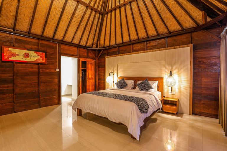 Bedroom 13