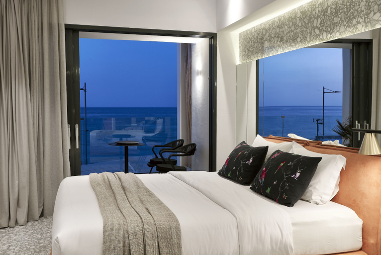 Bedroom 4, Dyo Suites, Crete