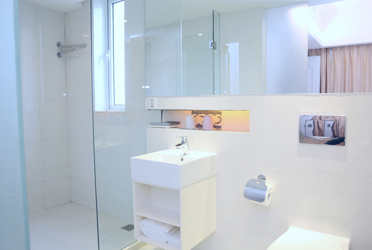 Bathroom 4, Ole Tai Sam Un Hotel, Macao