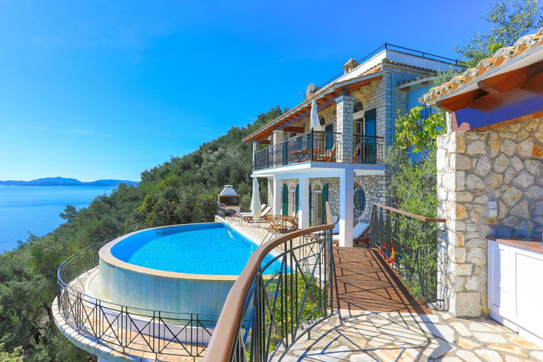Room 5, House On The Rocks in Nisaki, Ionian Islands