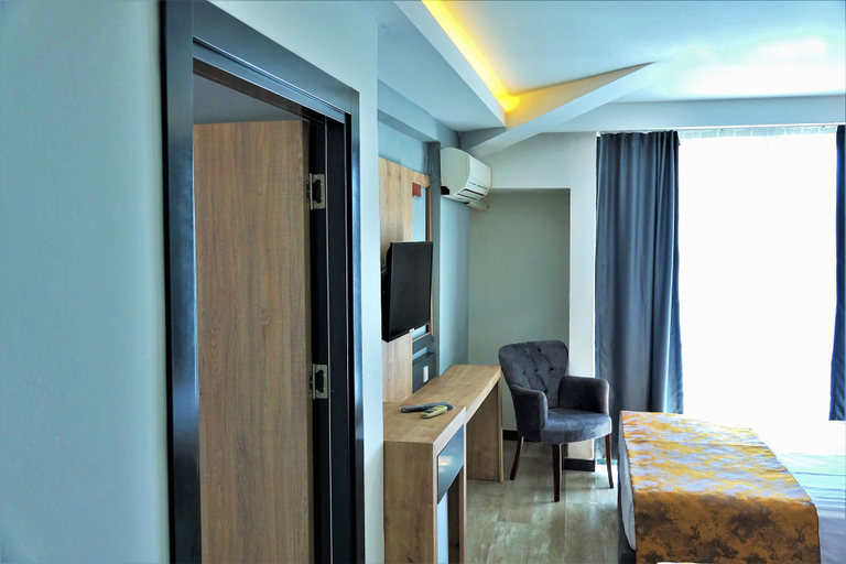 Bedroom 3, Clover Magic Park Side Hotel, Manavgat