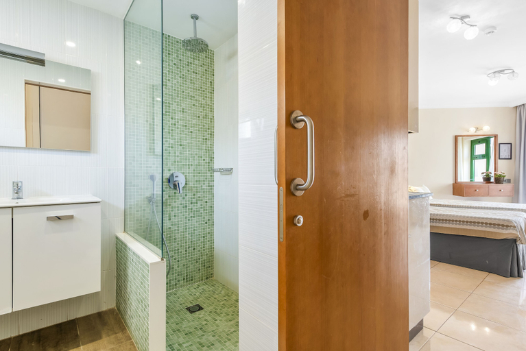 Bathroom 4, Las Adelfas, Las Palmas