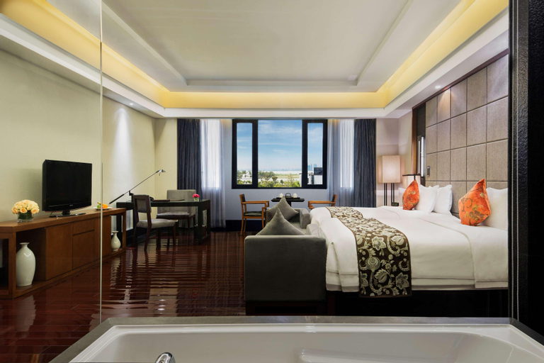 Bedroom 12