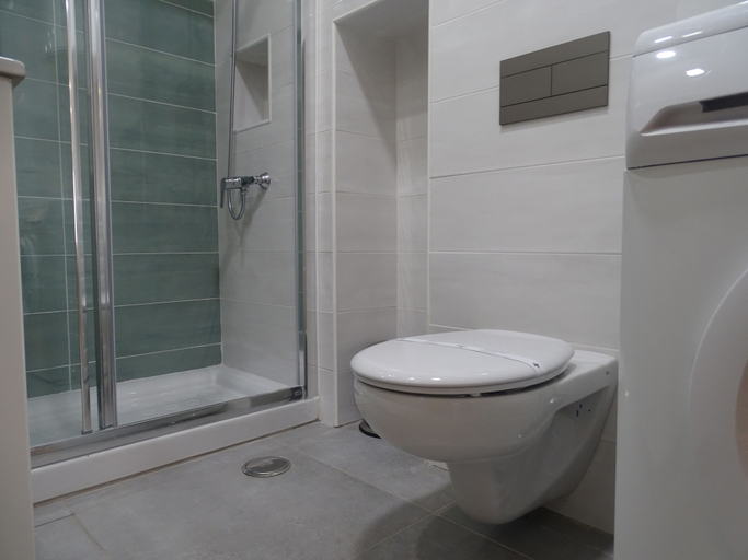 Bathroom 4, Apartments Center Bairro Alto, Lisbon