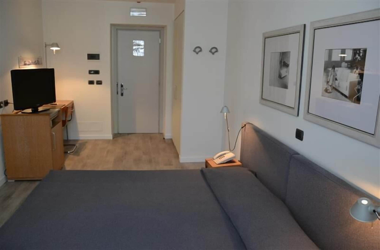 Bedroom 4, Albergo Alla Posta, Trieste