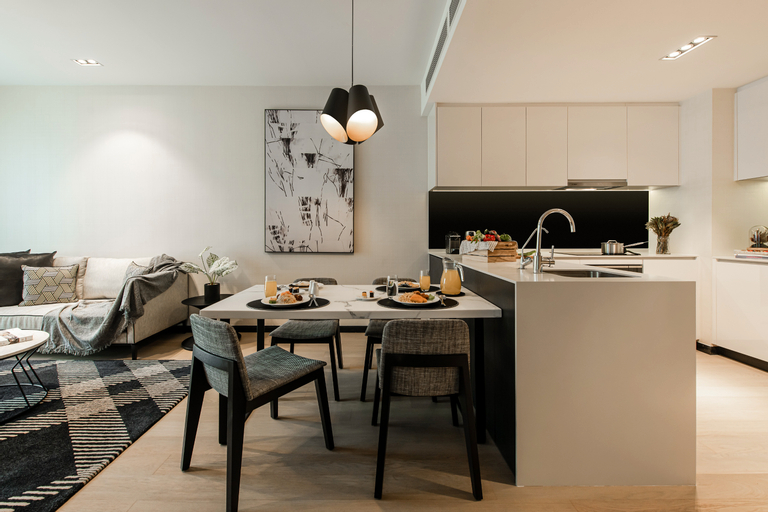 Dining Room 10