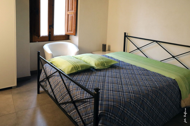 Bedroom 4, San Nicolò Holiday Home, Messina