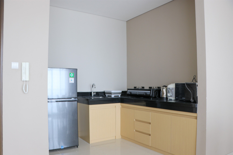Others 3, Spacious and Comfy 3BR Ciputra International Apartment By Travelio, Jakarta Barat