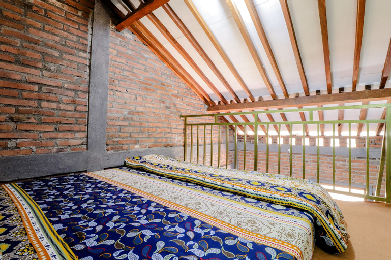 Bedroom 24