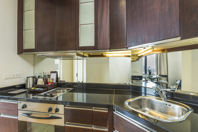 Dining Room 15