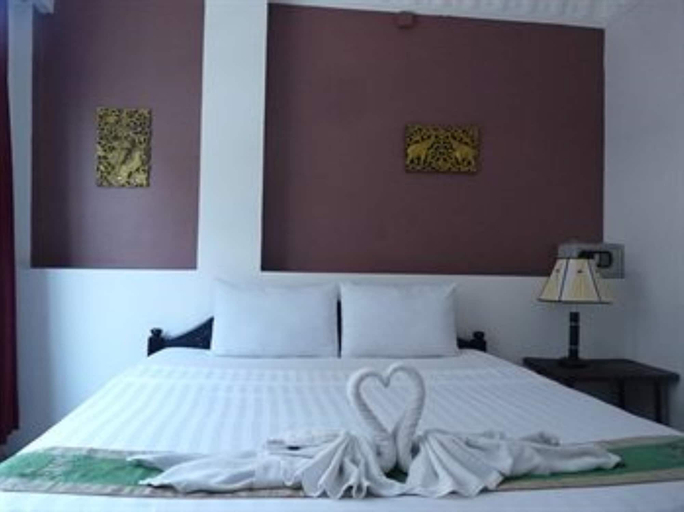 Bedroom 16