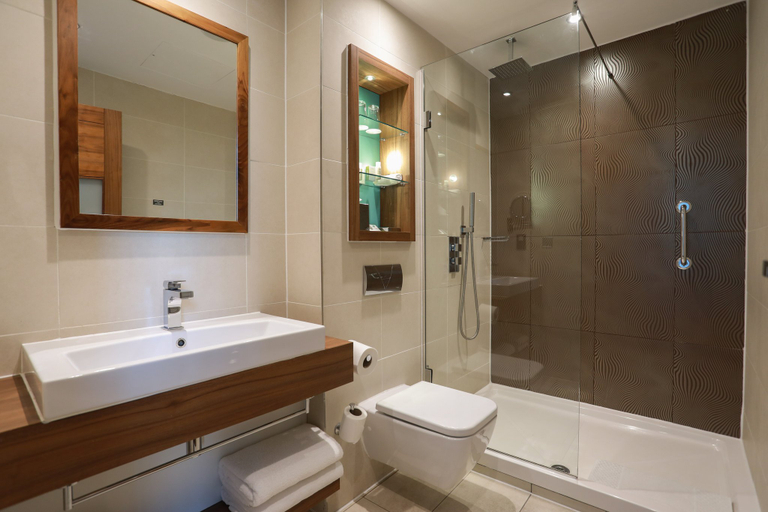 Bathroom 4, Hotel Indigo EDINBURGH by IHG, Edinburgh