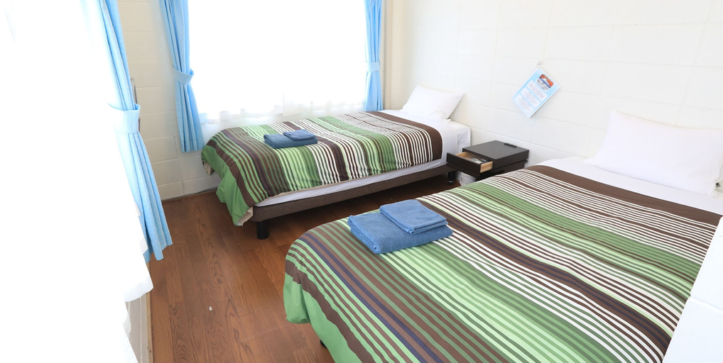 Bedroom 3, Sea Friend, Tokashiki