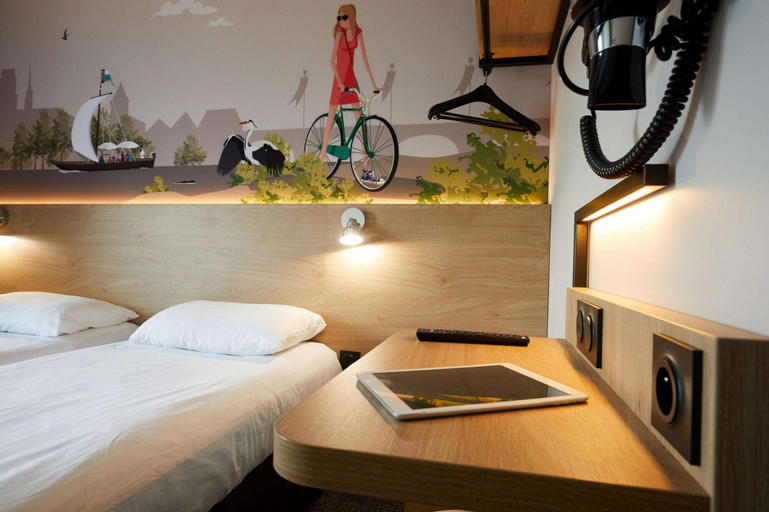 Bedroom 10
