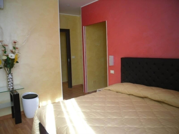 Bedroom 26