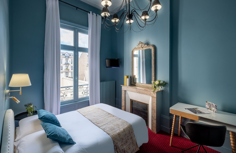 Bedroom 4, Hôtel de Paris, Haute-Vienne