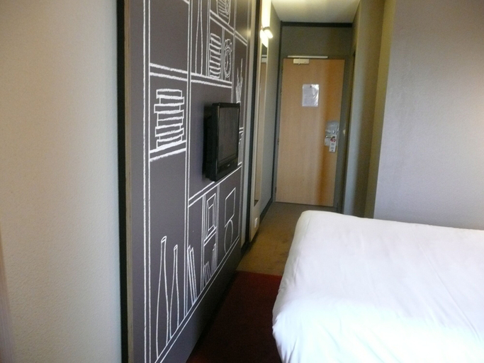Bedroom 4, ibis Saint Brieuc Yffiniac, Côtes-d'Armor