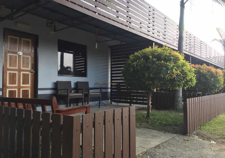 Exterior & Views 5