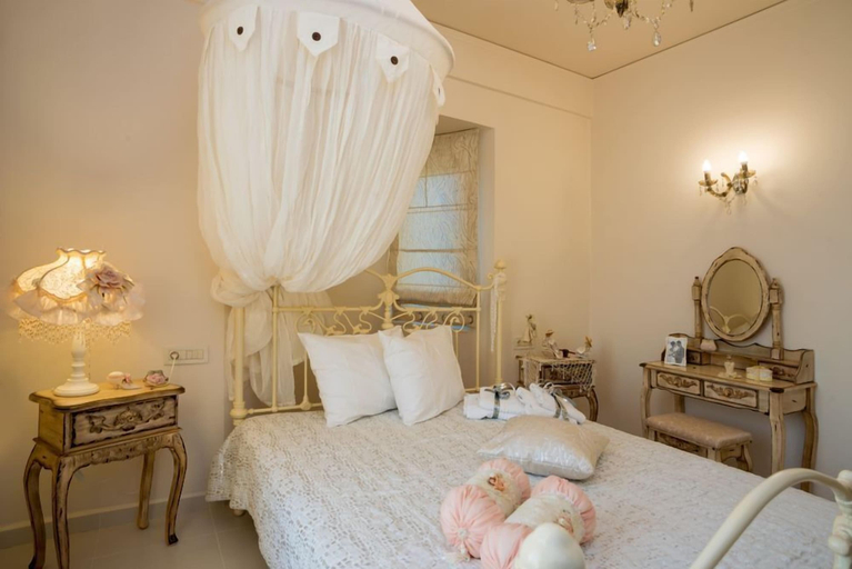 Bedroom 4, Villa Kokalis Resort, Crete