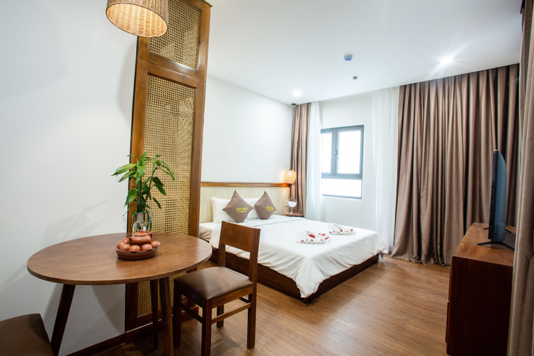 Bedroom 13