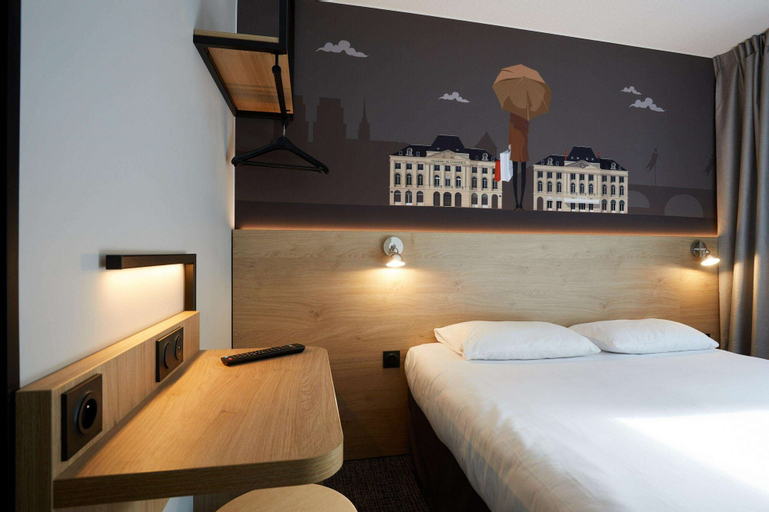 Bedroom 12