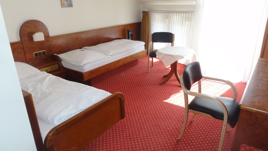 Bedroom 2, Hotel Post Viernheim UG, Bergstraße