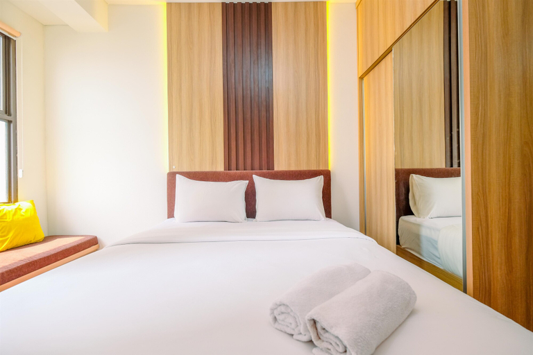 Bedroom 4, Comfy and Modern Studio at Transpark Cibubur Apartment By Travelio, Depok