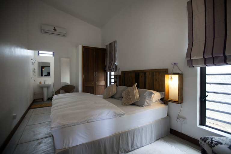 Bedroom 3, Green Cottage Chamarel, Black River