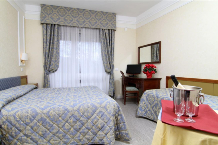 Bedroom 3, Mondial Park Hotel, Frosinone