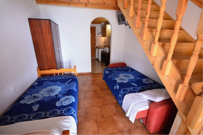 Bedroom 2, Anna Pension, Ionian Islands