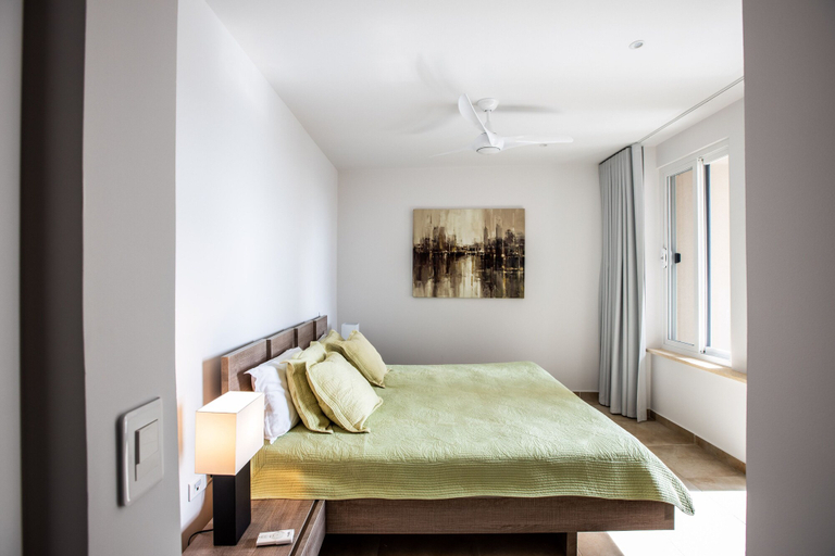 Bedroom 2, Blue Marine Penthouse