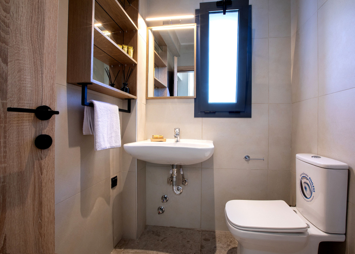 Bathroom 3, Casa Del Olivar, Central Macedonia