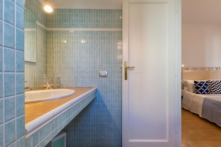 Room 2, Borgo 66 in Alghero With 2 Bedrooms and 2 Bathrooms, Sassari