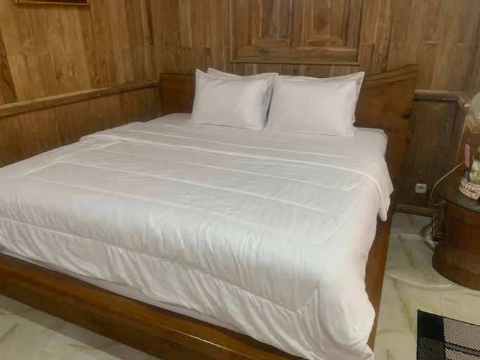 Bedroom 12