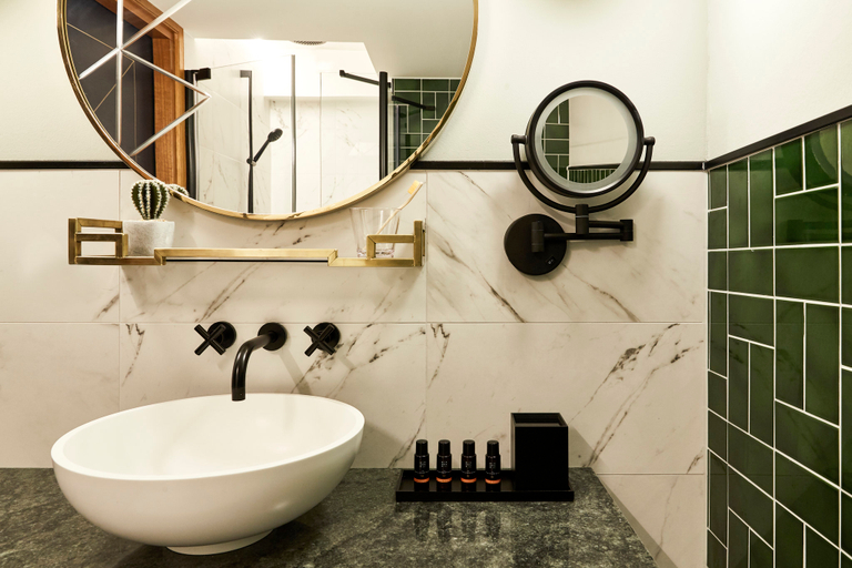 Bathroom 5, Hotel Indigo THE HAGUE - PALACE NOORDEINDE by IHG, The Hague
