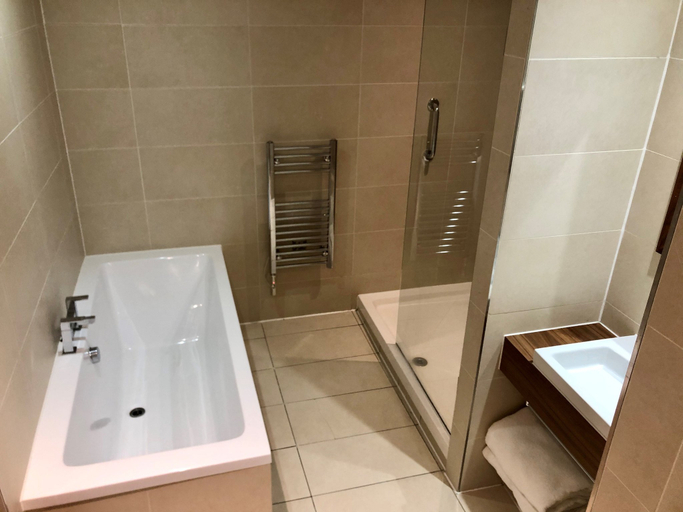 Bathroom 4, Hotel Indigo EDINBURGH by IHG, Edinburgh
