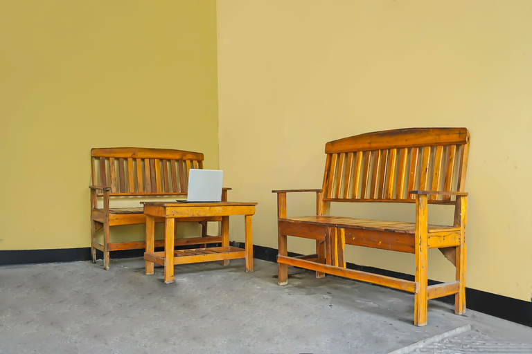 Public Area 5, OYO 92704 Pondok Bunga Lily, Karawang
