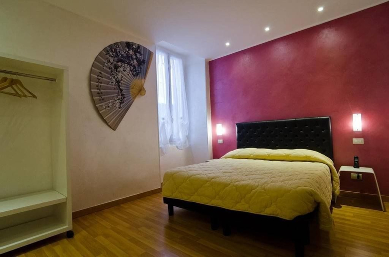 Bedroom 12