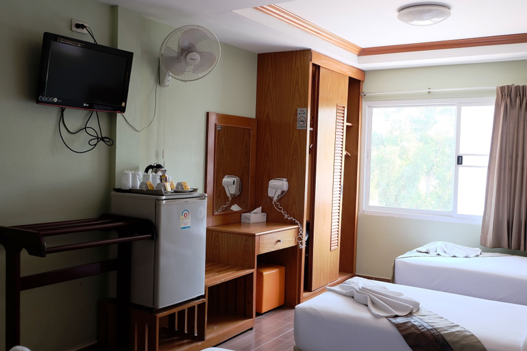 Bedroom 9