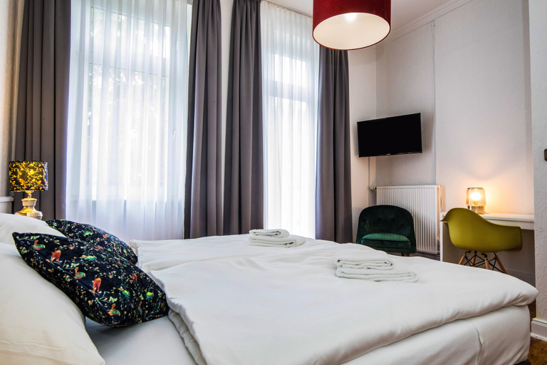Bedroom 4, Kleines Hotel Heimfeld, Hamburg