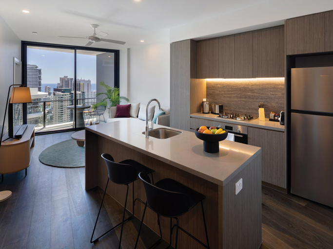 Dining Room 4
