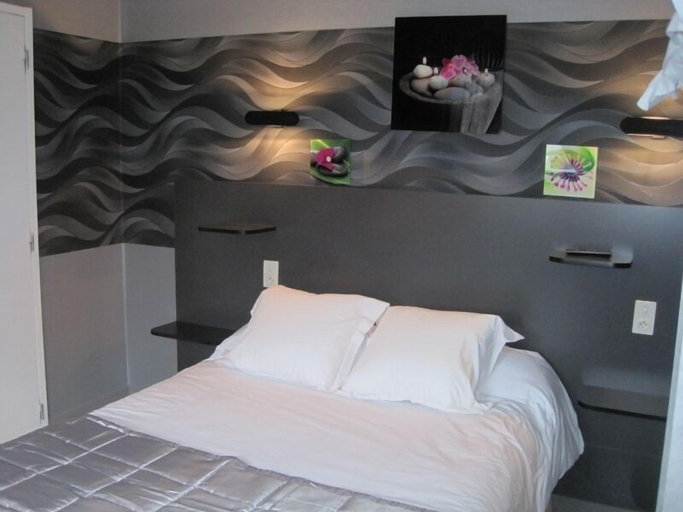 Bedroom 5, Hotel Restaurant Rive Gauche, Haute-Vienne